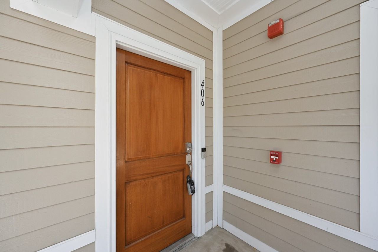 303 Criddle Street #406 - Photo 3 of 36