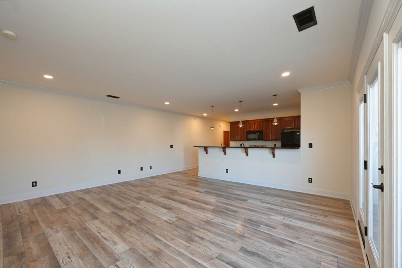 303 Criddle St #406 - Photo 6 of 34