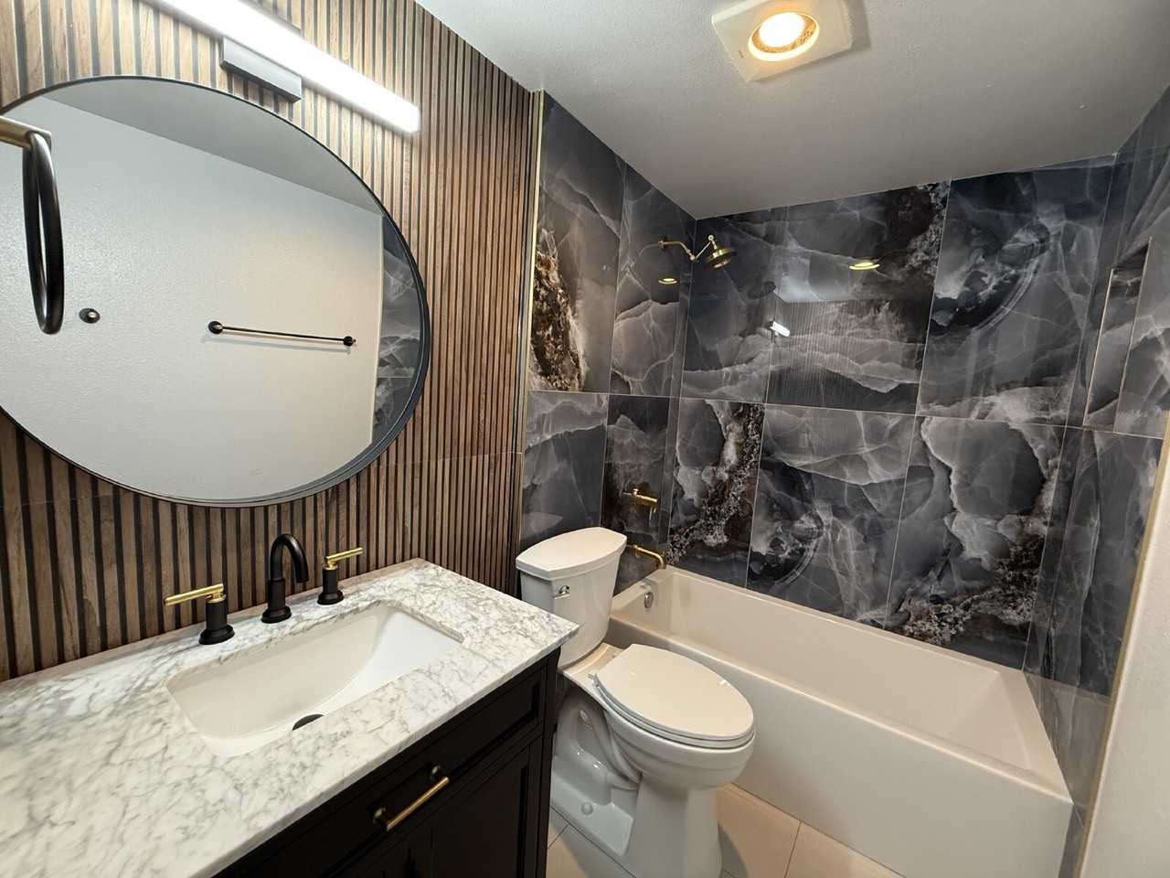 5011 157th Avenue Ct E Apt C - Photo 3 of 21