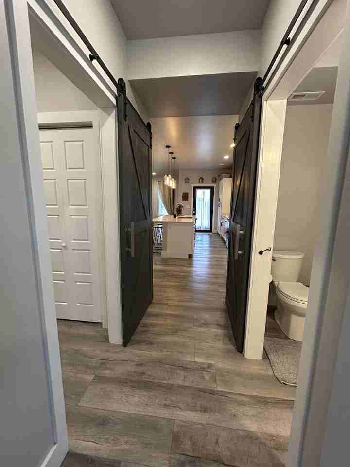 1312 Fozzie Ln #C - Photo 5 of 34