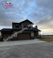 featured image of 5281 River Road