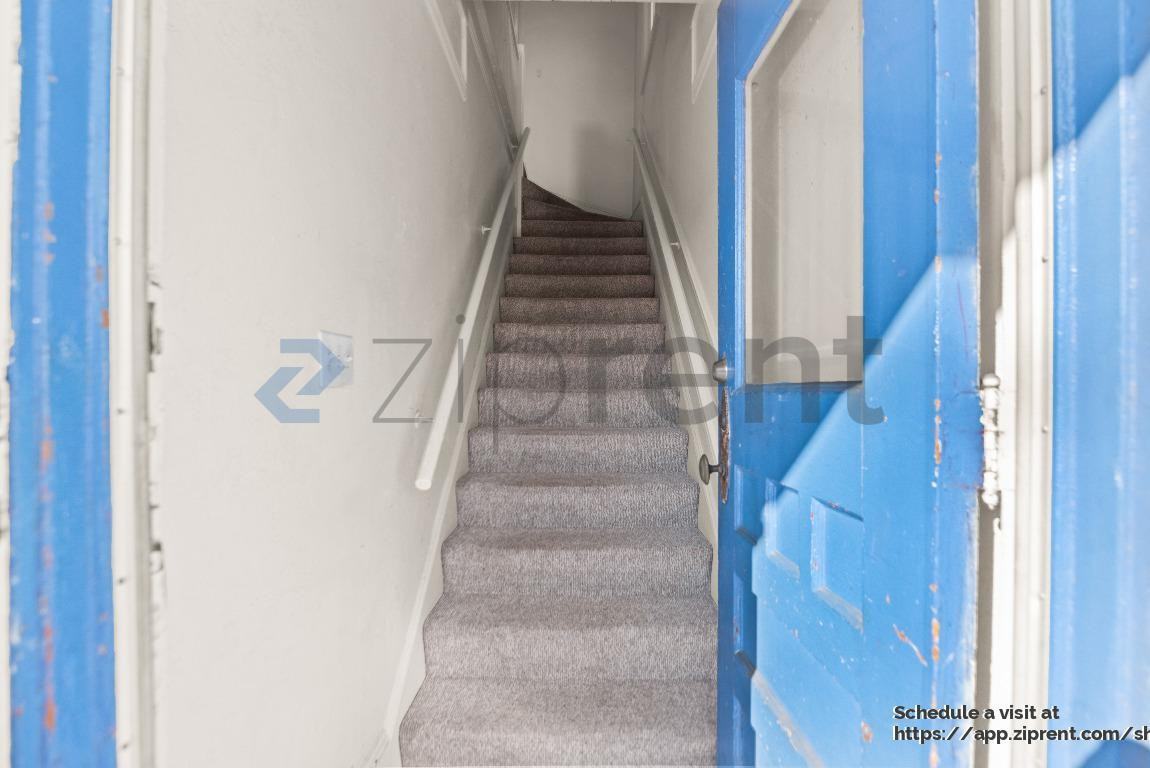 848 Mead Avenue - Photo 6 of 31