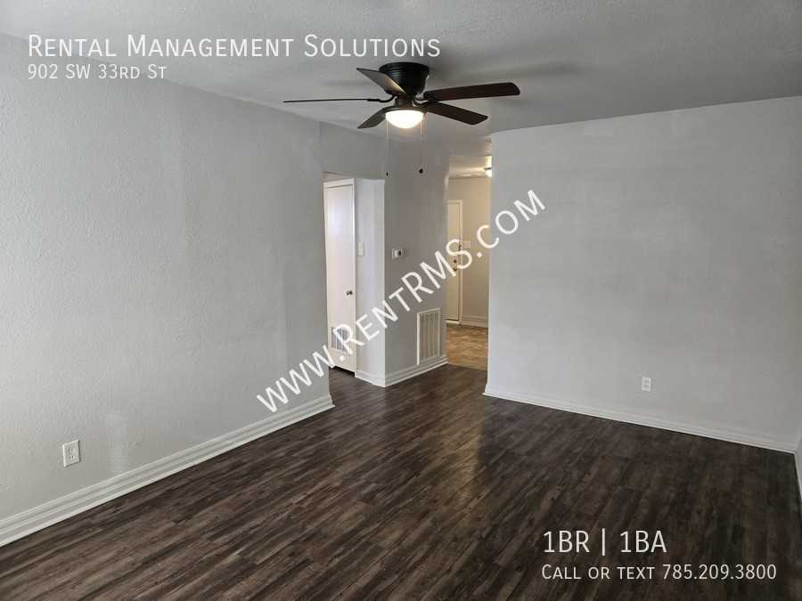 902 Sw 33rd St - Photo 2 of 9