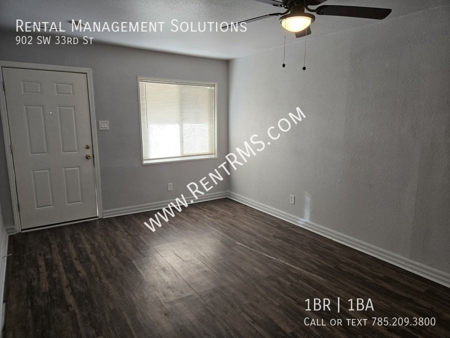 902 Sw 33rd St - Photo 3 of 9