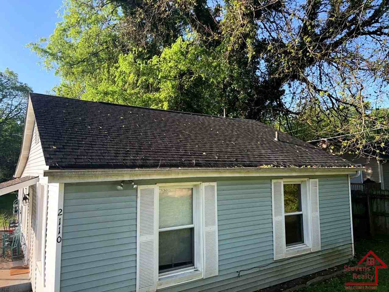 2110 Brown Ave - Photo 6 of 21