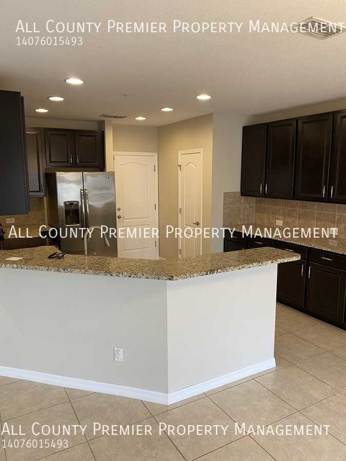 2079 Bent Grass Avenue - Photo 6 of 19