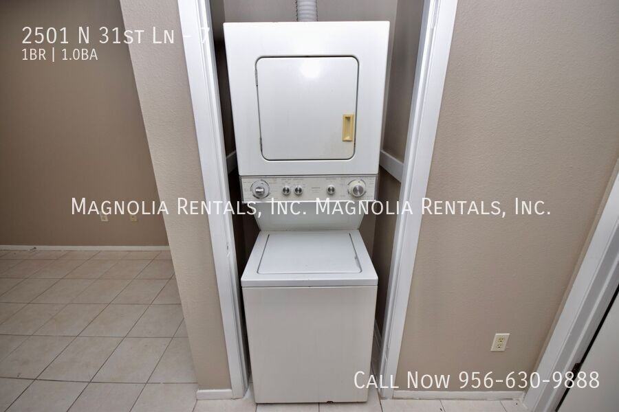 2501 N 31st Ln #7 - Photo 6 of 7