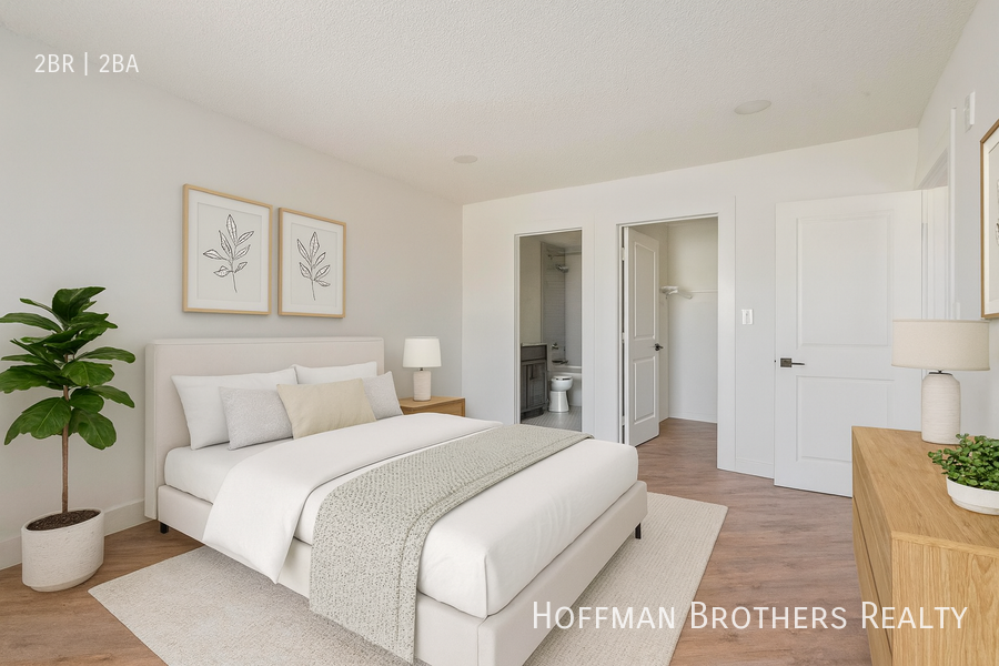 310 South Kenmore Avenue #206 - Photo 3 of 5