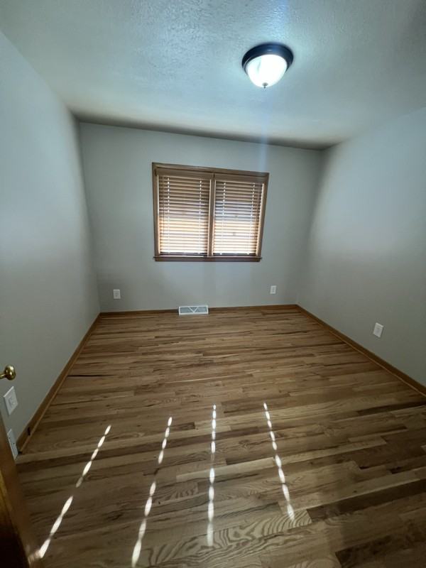 6210 Franklin Avenue - Photo 7 of 16