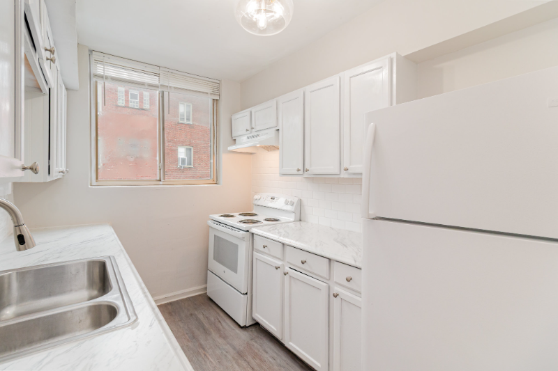 1607 Asmann Ave #1A - Photo 7 of 15