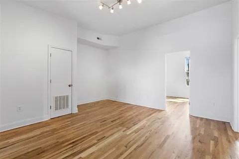 302 2nd Street #3 - Photo 3 of 18