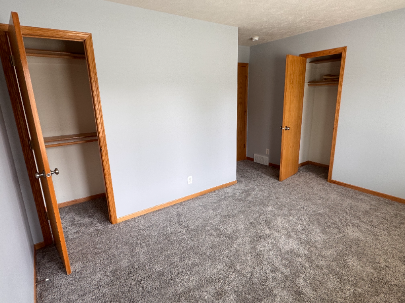 16212 Timberlane Dr #1 - Photo 3 of 10