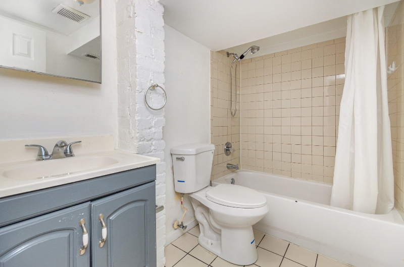 3580 13th St Nw - Photo 2 of 5