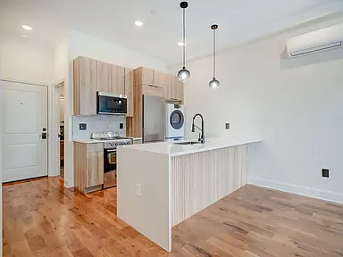 2841 W Diamond St #10 - Photo 2 of 16