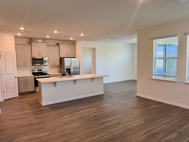 3210 Arch Ave - Photo 3 of 22