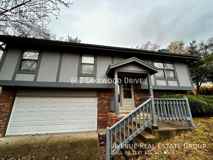 662 Lakewood Dr - Photo 1 of 1
