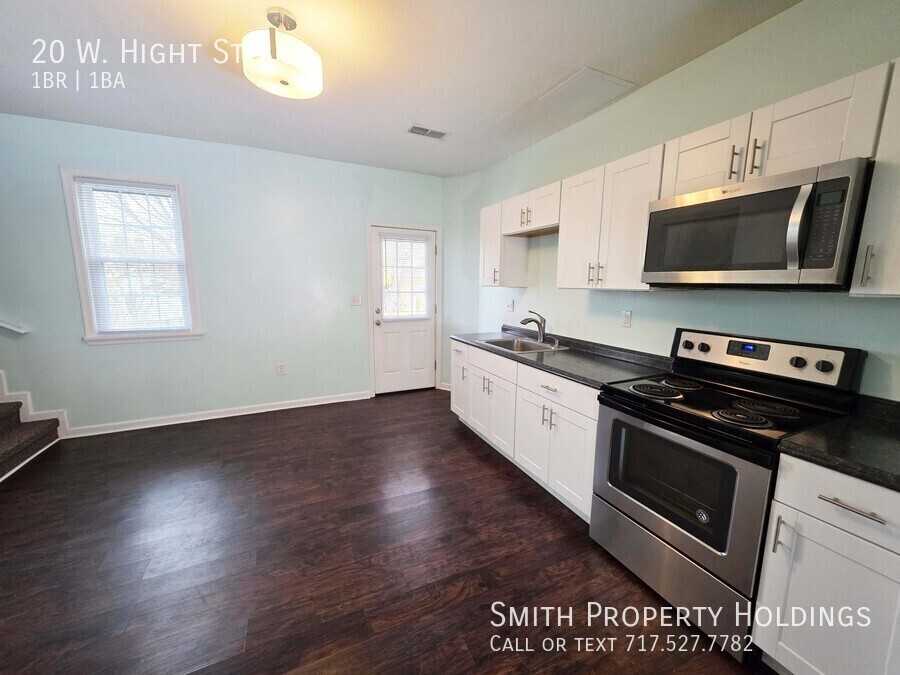 20 West High Street - Photo 5 of 18