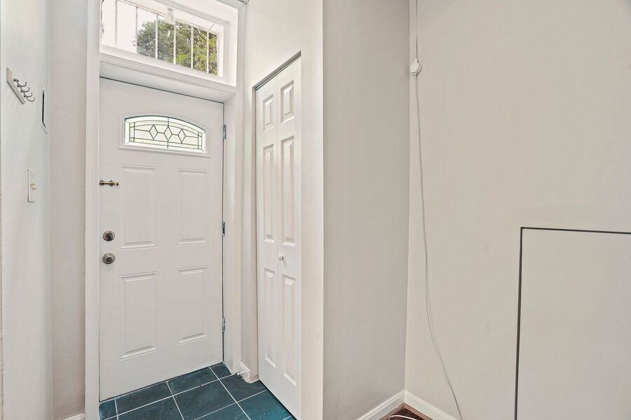 6 14th St Ne - Photo 3 of 25