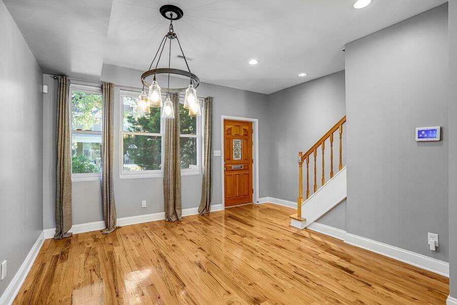 124 16th St Ne - Photo 7 of 50