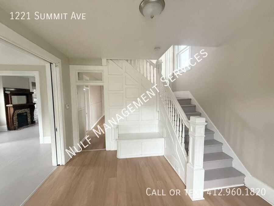 1221 Summit Avenue - Photo 2 of 9