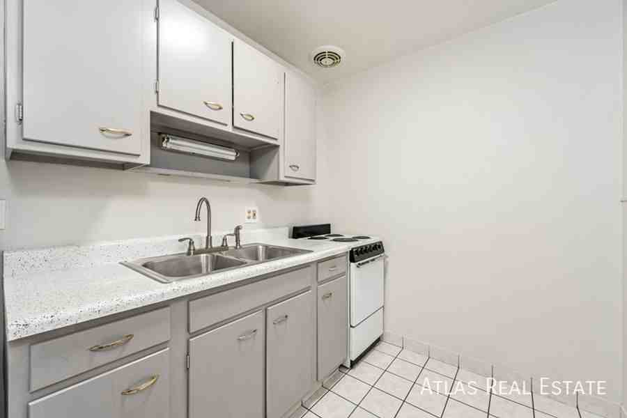 510 Dayton St #5 - Photo 6 of 16