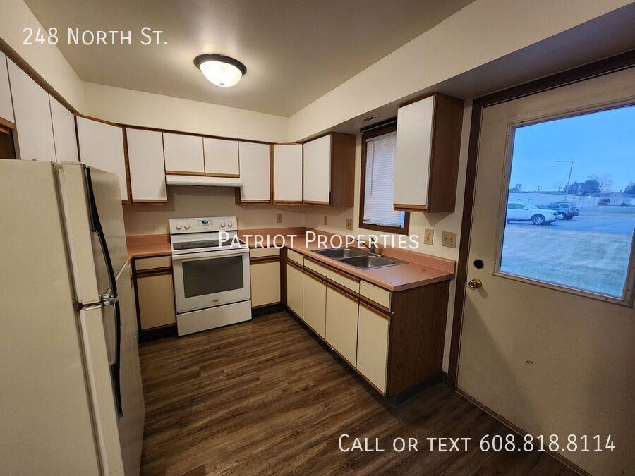 248 North Street - Photo 2 of 18