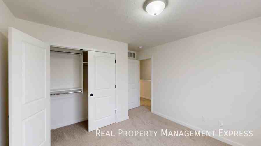 9606 West Tunis Drive - Photo 6 of 14