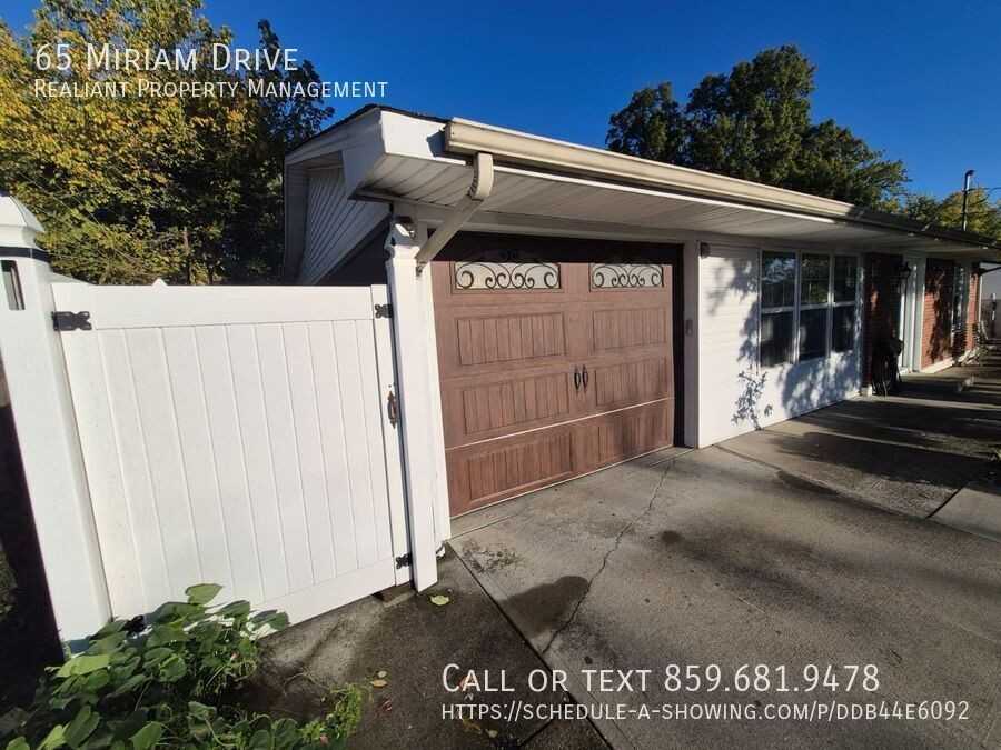 65 Miriam Dr - Photo 2 of 22