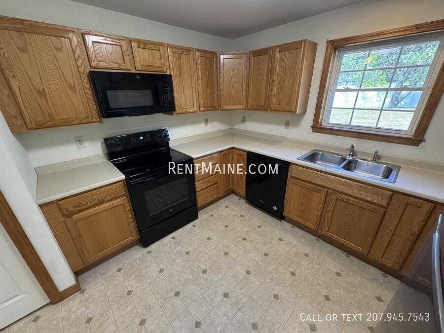 32 Emerson Mill Rd #5 - Photo 3 of 19