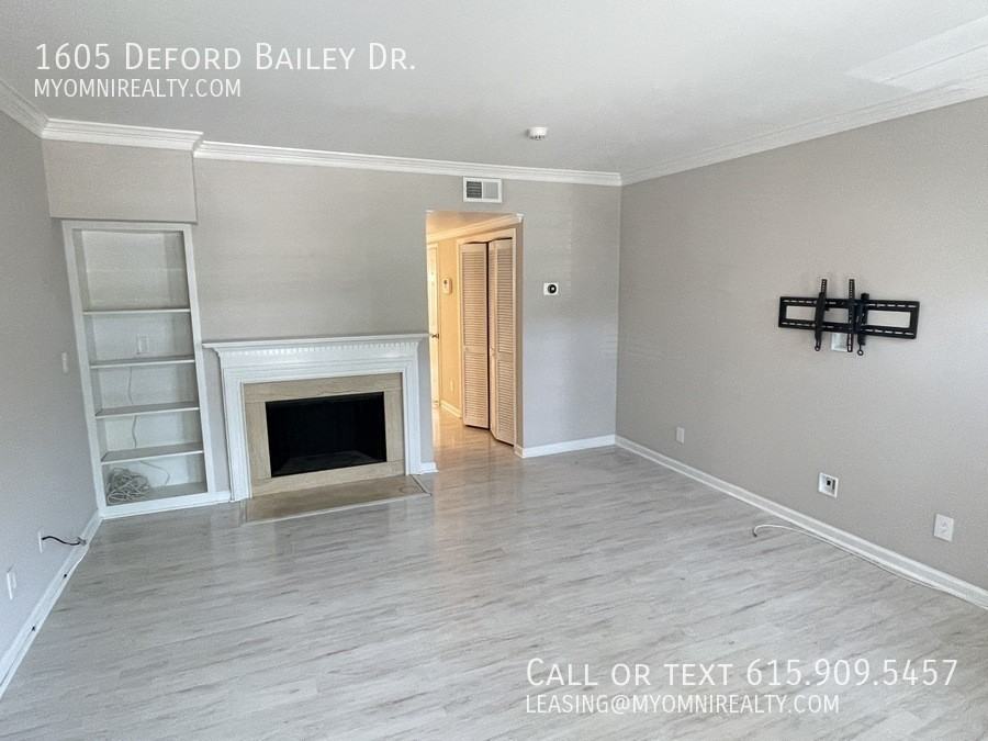1605 Deford Bailey Ave - Photo 4 of 19