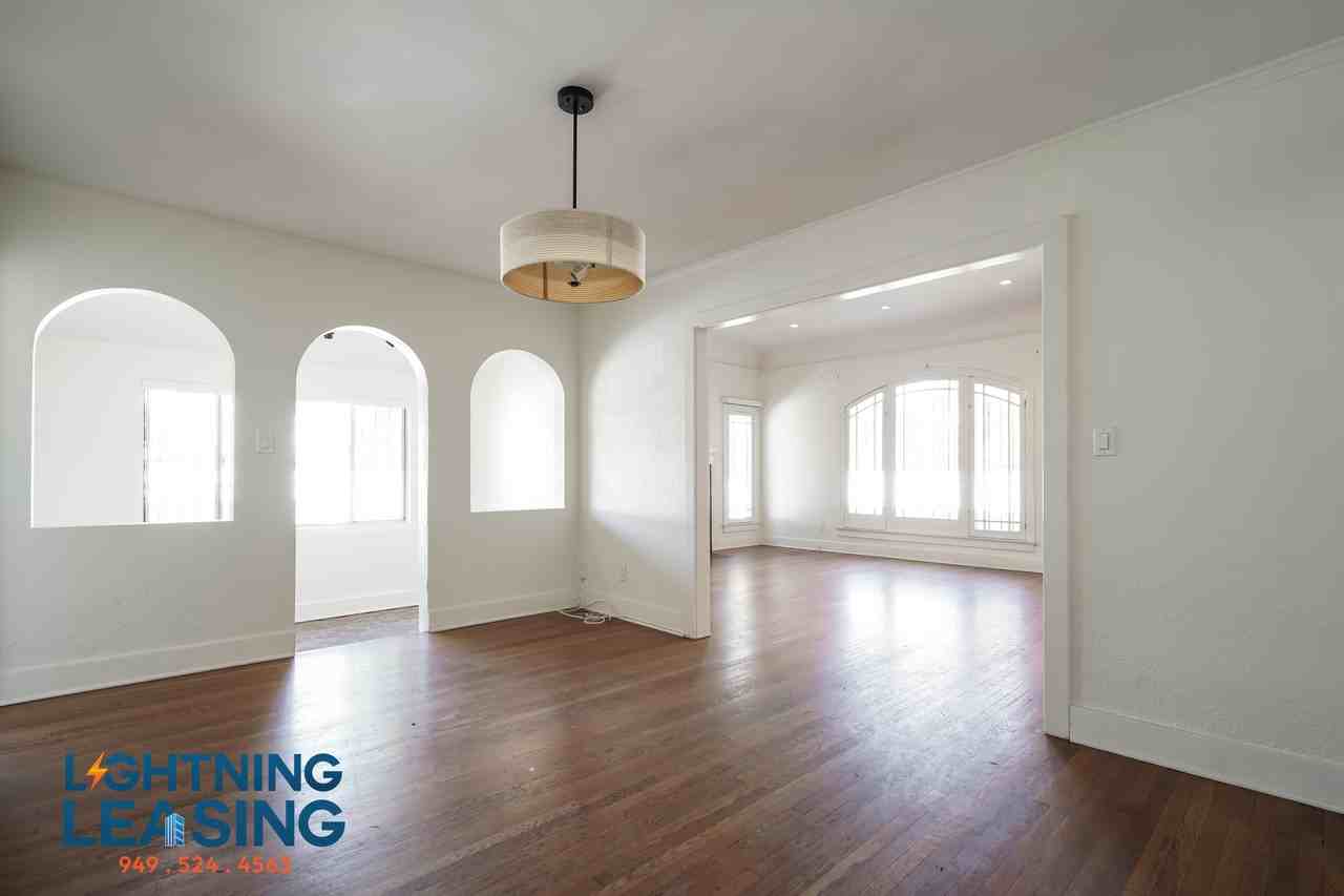 401 S Sycamore Ave #A - Photo 7 of 42