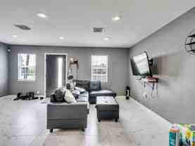 1107 E 40th 1/2 St #1107 - Photo 1 of 1