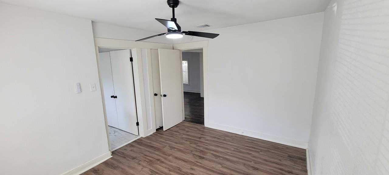 4208 Delhi St #4208 - Photo 6 of 12