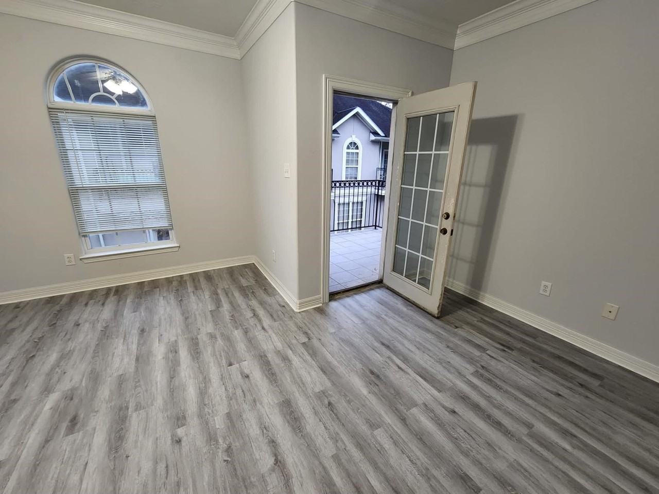 11045 Lands Walk Drive #11045-105 - Photo 2 of 17