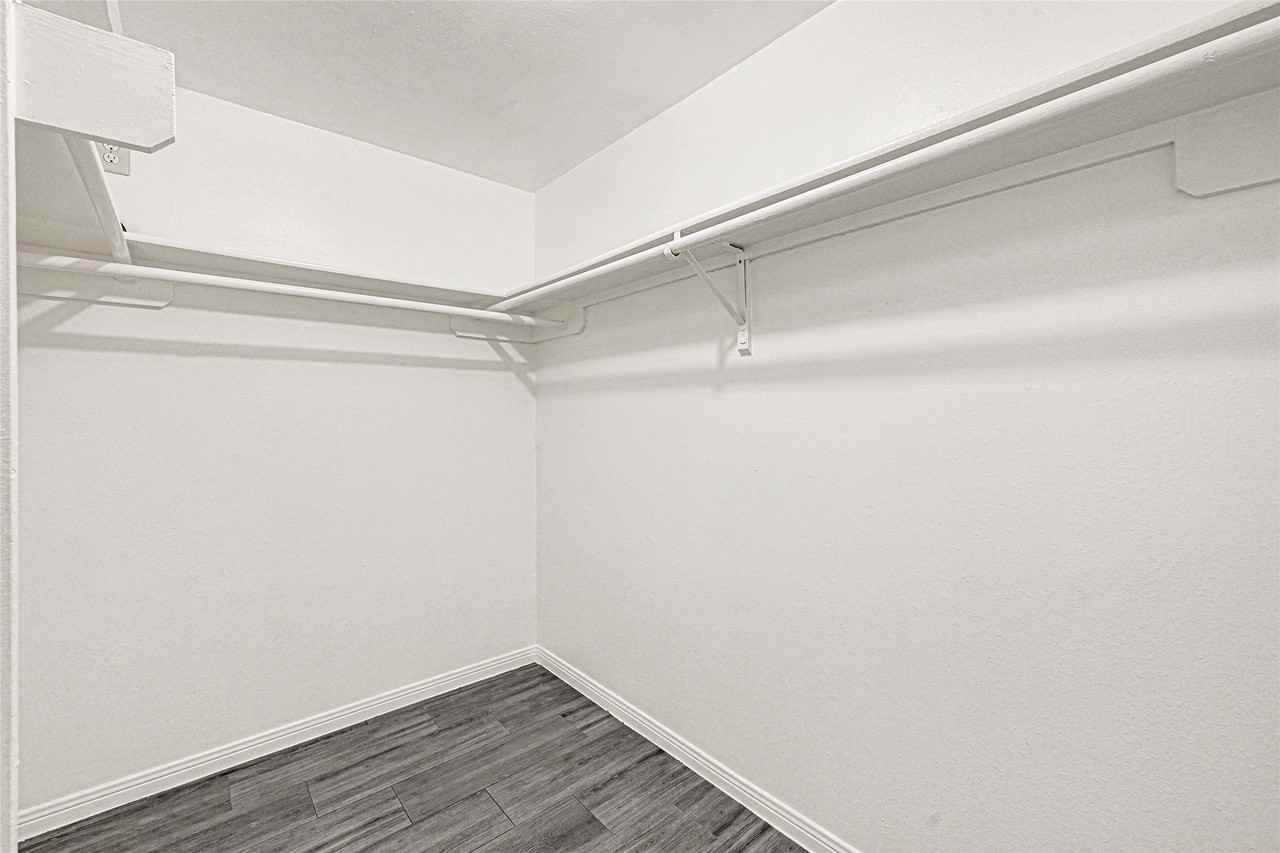 11878 Fairpoint Dr #11878 - Photo 7 of 26