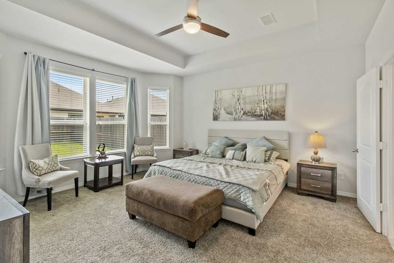 Laurel Woods Cir #8735 - Photo 6 of 26