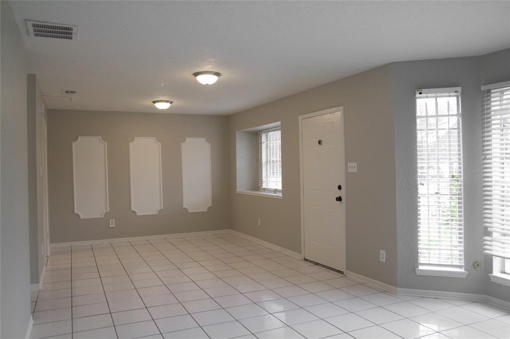 3802 Willow Springs Ln #3802 - Photo 2 of 25