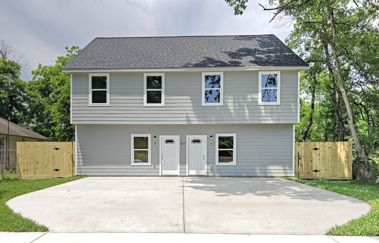 8617 Hoffman St #8617B - Photo 2 of 13