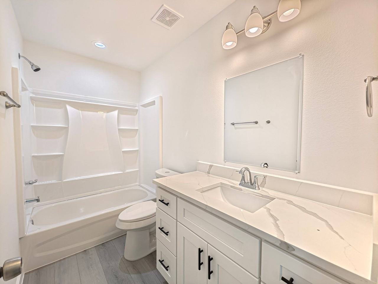 8617 Hoffman St #8617B - Photo 5 of 13