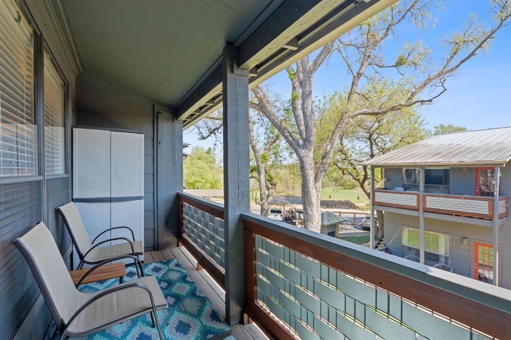 1101 Hollow Creek Drive