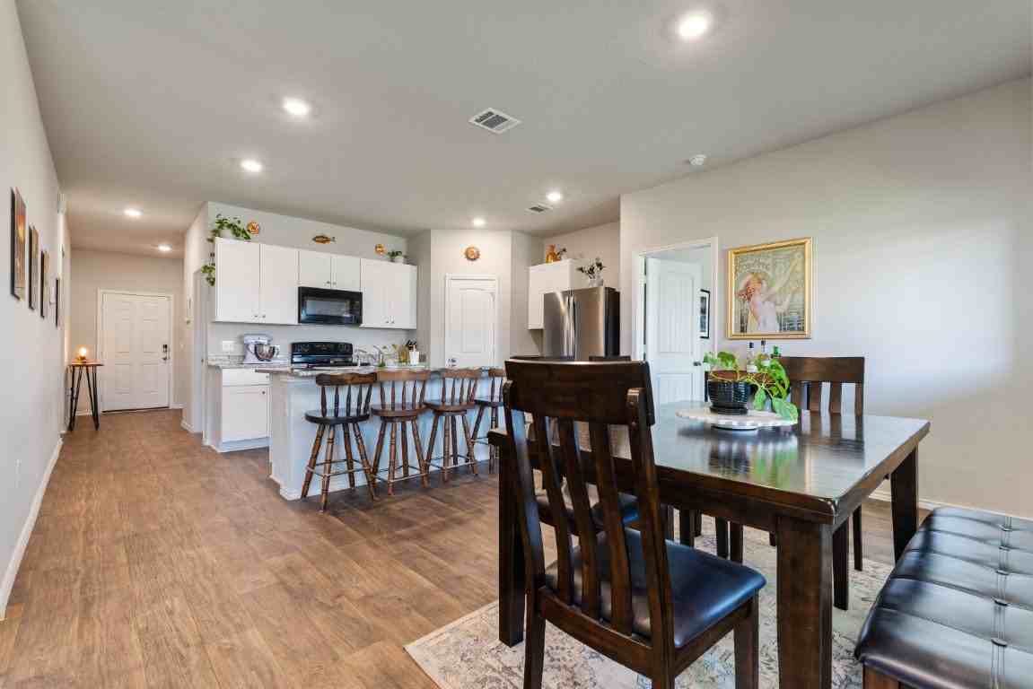 6108 Montrelia Drive #6108 - Photo 6 of 12