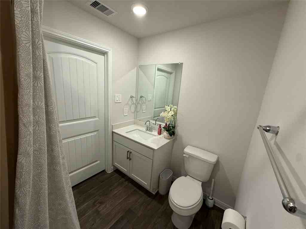 300 Belmont Place #300 - Photo 3 of 19