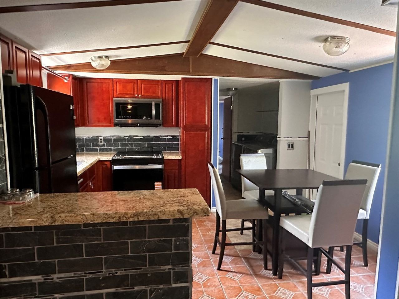 196 County Road 337 #196 - Photo 3 of 10