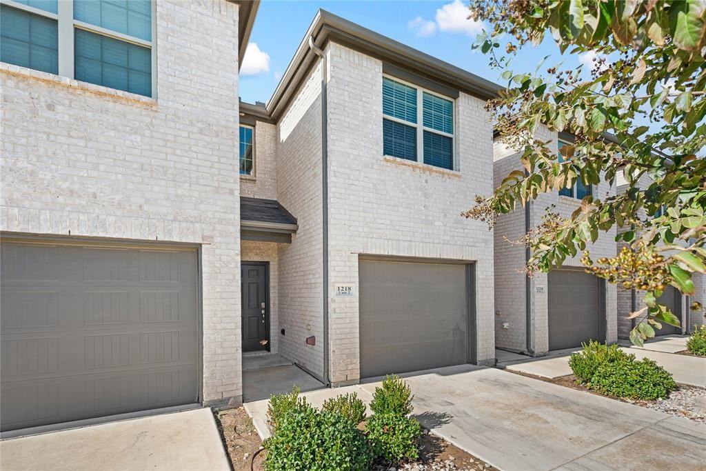 1218 Chestnut Court