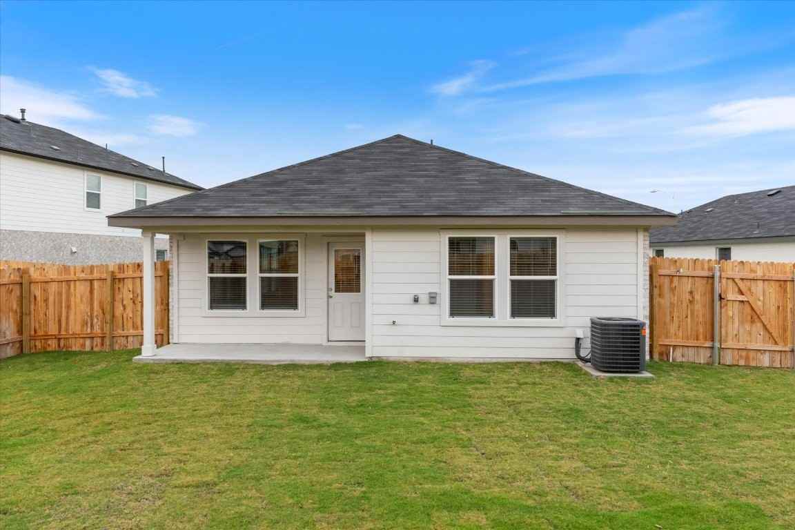 108 Raymondville Path #108 - Photo 4 of 14