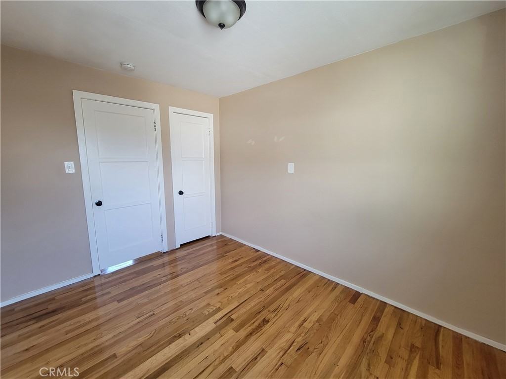 2012 Cherry Ave #2012 - Photo 6 of 7