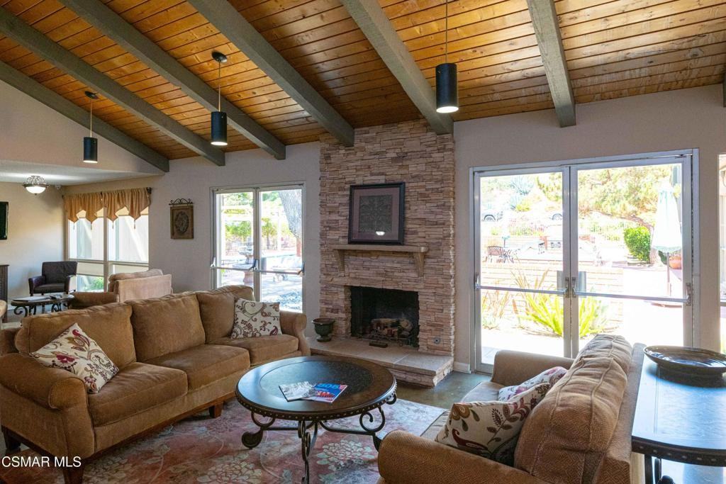 460 Arbor Lane Court #460-203 - Photo 7 of 33