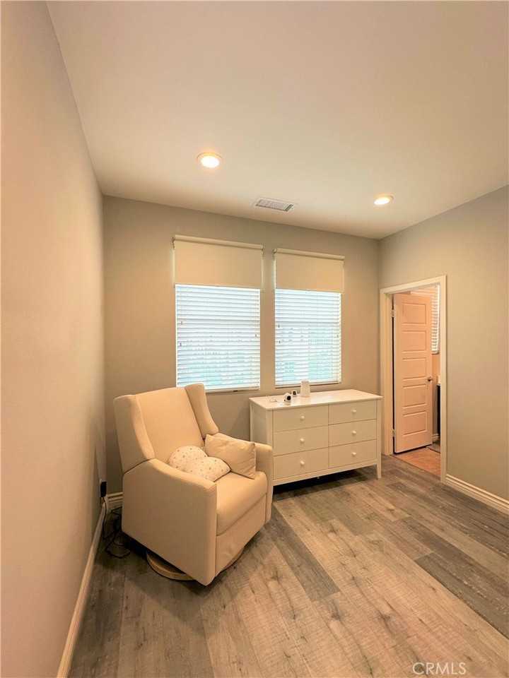 5861 Rostrata Ave #5861 - Photo 2 of 45