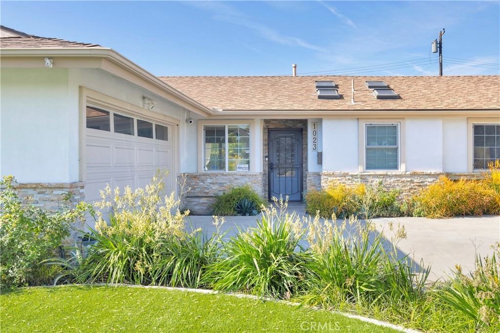 1023 Lawanda Pl #1023 - Photo 2 of 31