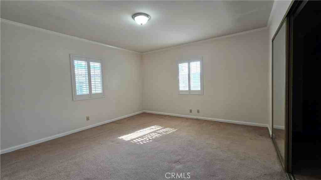 146 Bridge St #146 - Photo 5 of 25